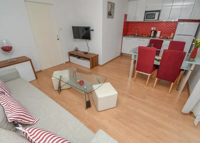 דירה Joviz מאקרסקה